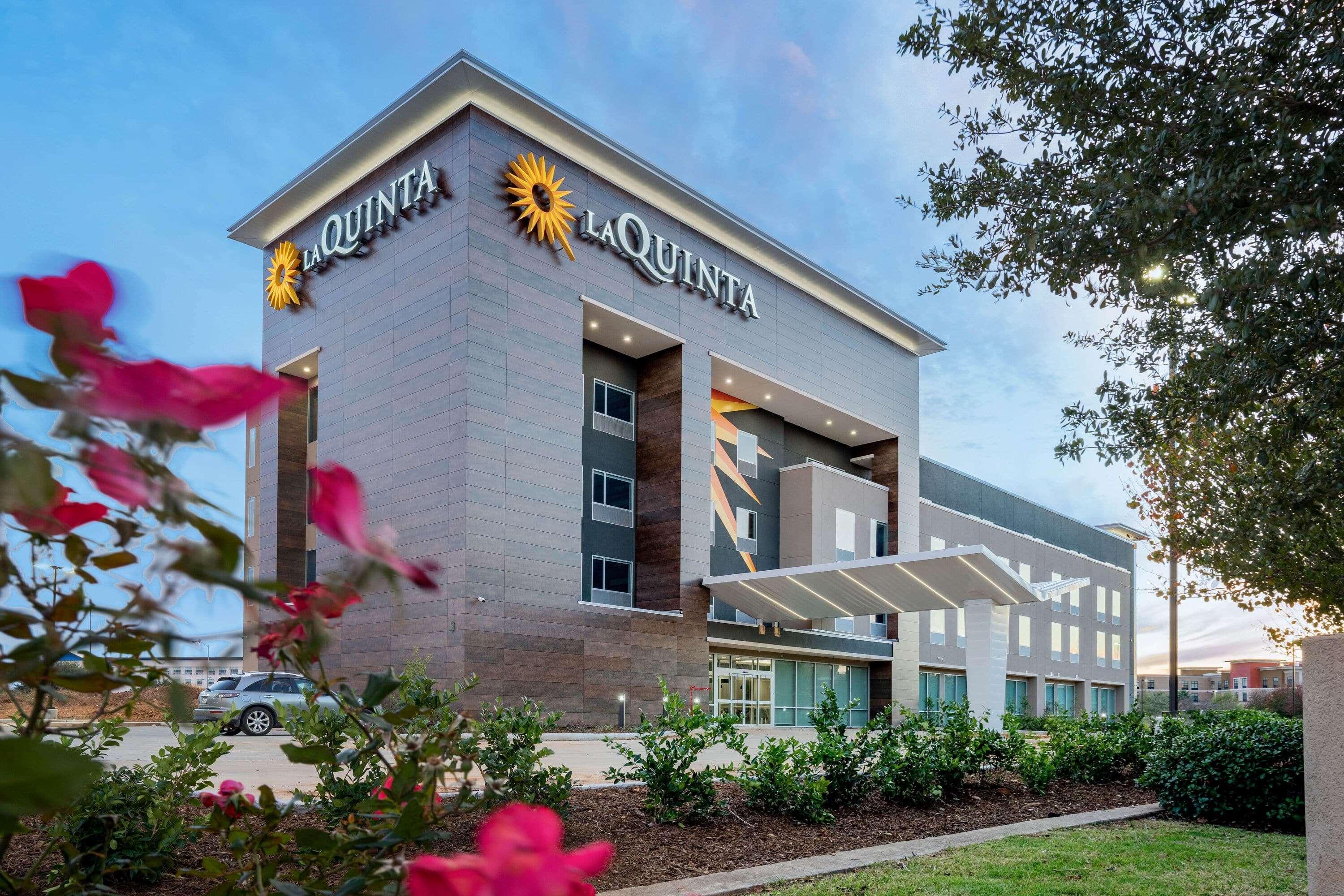 La Quinta Inn & Suites Katy-Mills By Wyndham Katy Ngoại thất bức ảnh