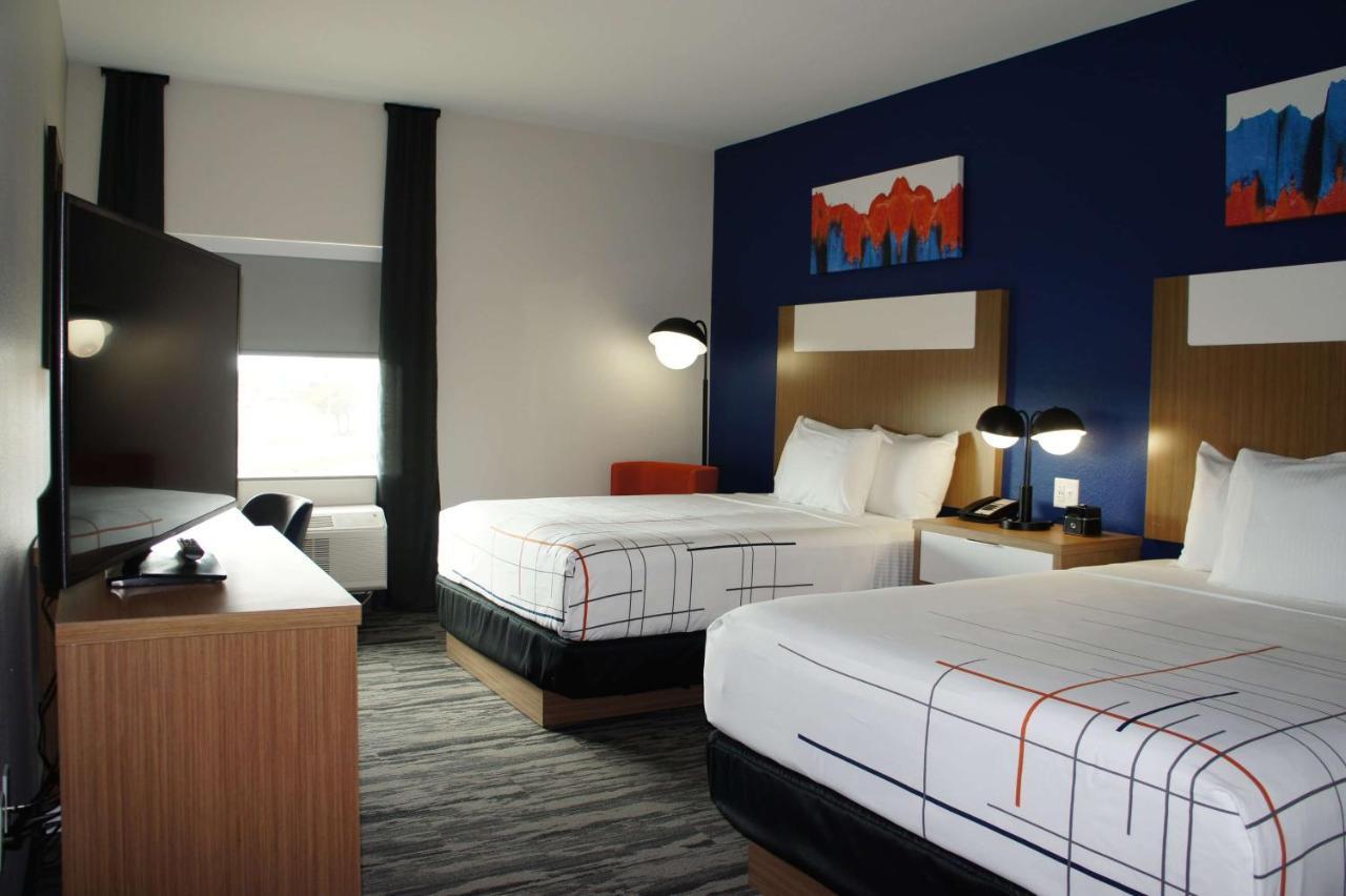 La Quinta Inn & Suites Katy-Mills By Wyndham Katy Ngoại thất bức ảnh